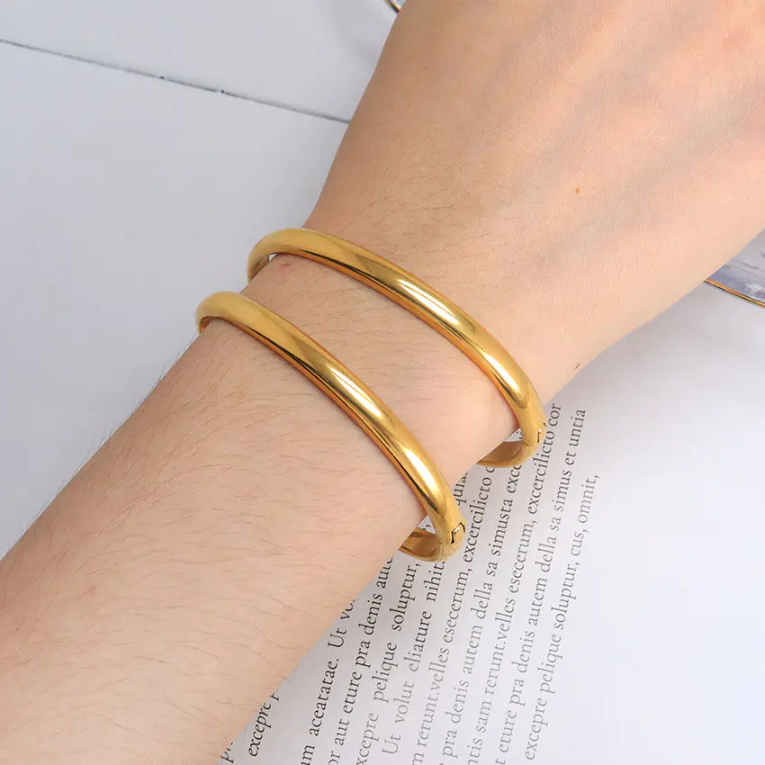 Gold Buckle Bracelet Accessory (One piece)