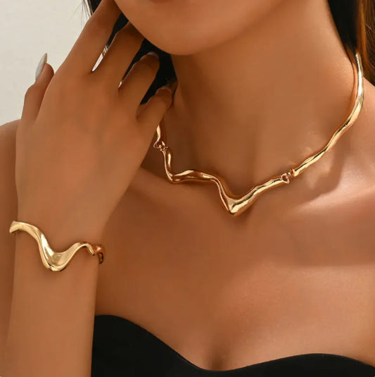 Modern Sculpt Twist Set