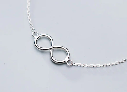 Infinity Bracelet - Minimal Elegance