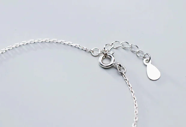 Infinity Bracelet - Minimal Elegance